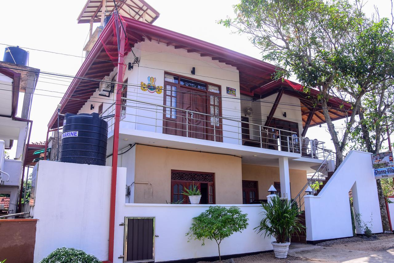 Channa Villa & Tours เบนโตตา ภายนอก รูปภาพ